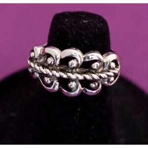 Vintage Silver Tone Mid-century Ring by Avon Size 4 - Q25